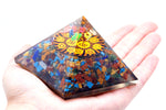 Pyramide en Orgonite - Om Chakra - 70 mm