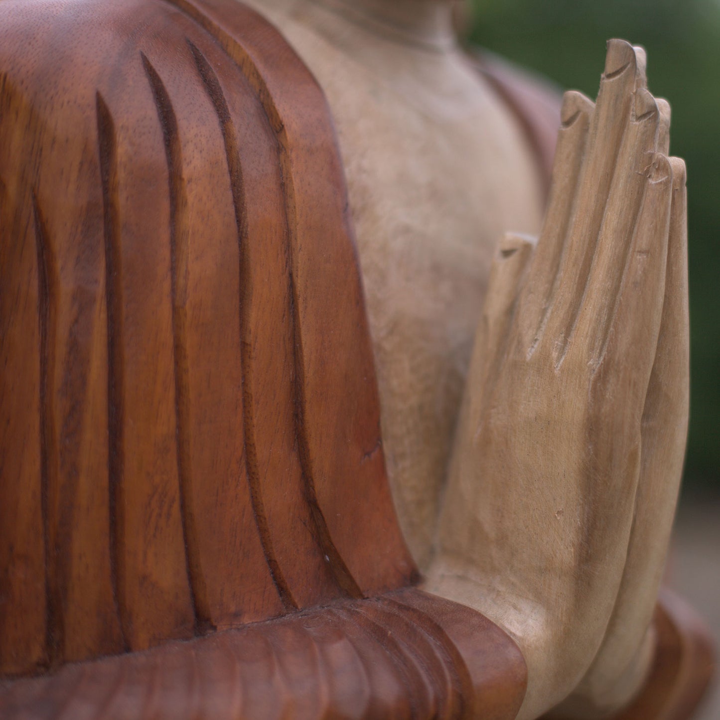 Statue de Bouddha sculptée à la main - 30cm Main en bas